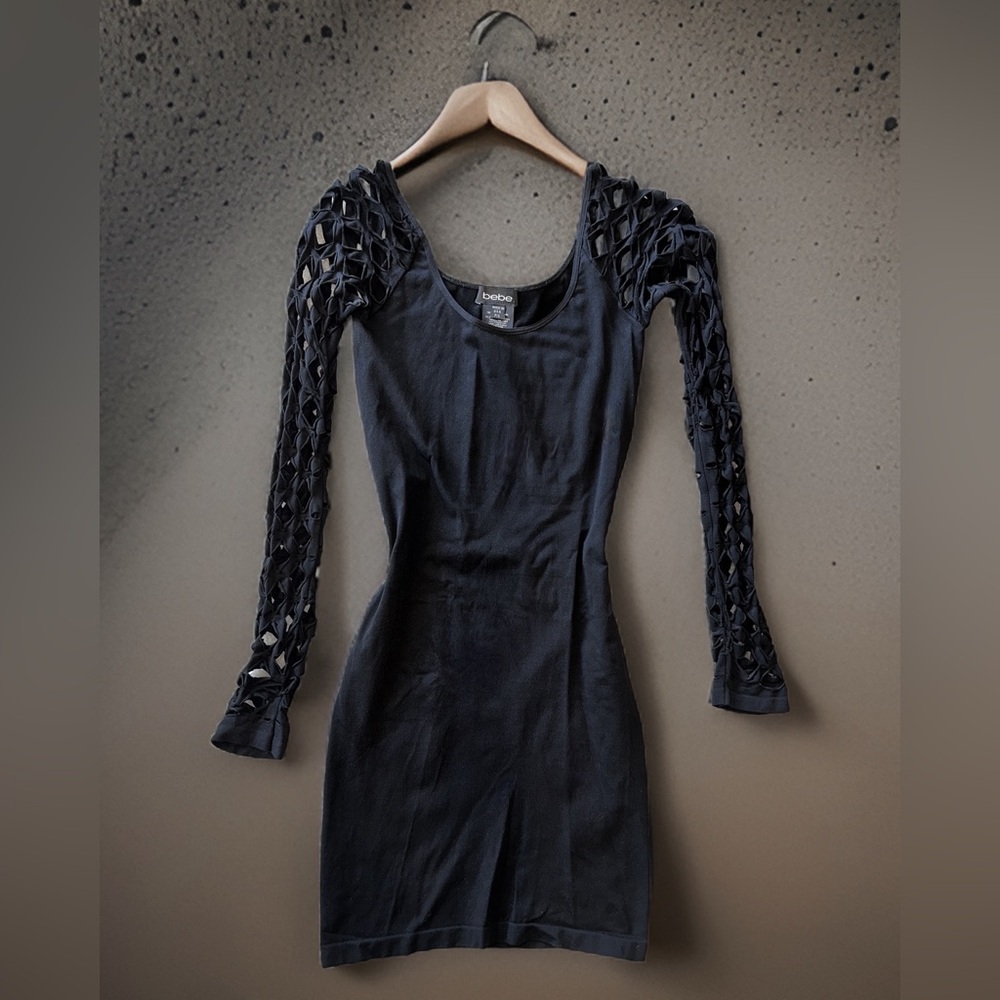 Body Contour BEBE mesh dress
